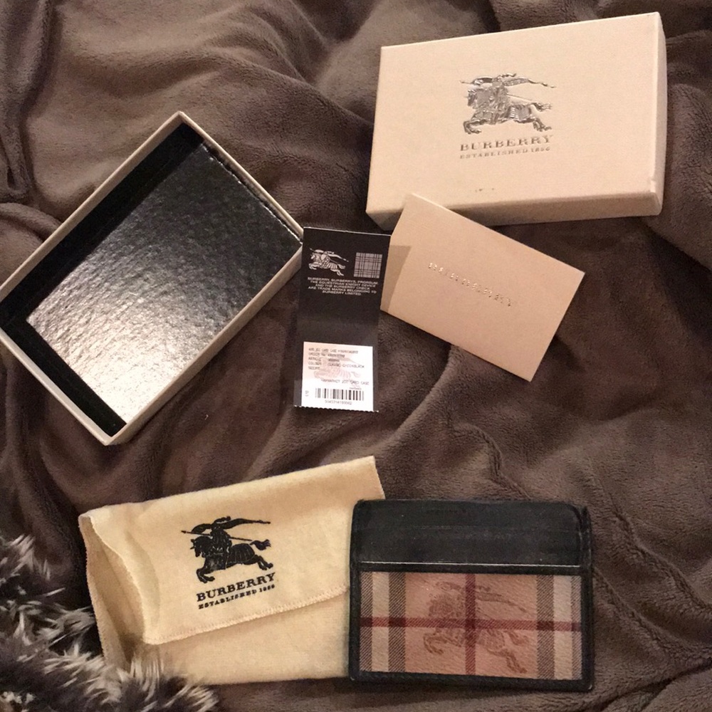 Burberry Credit Card Holder